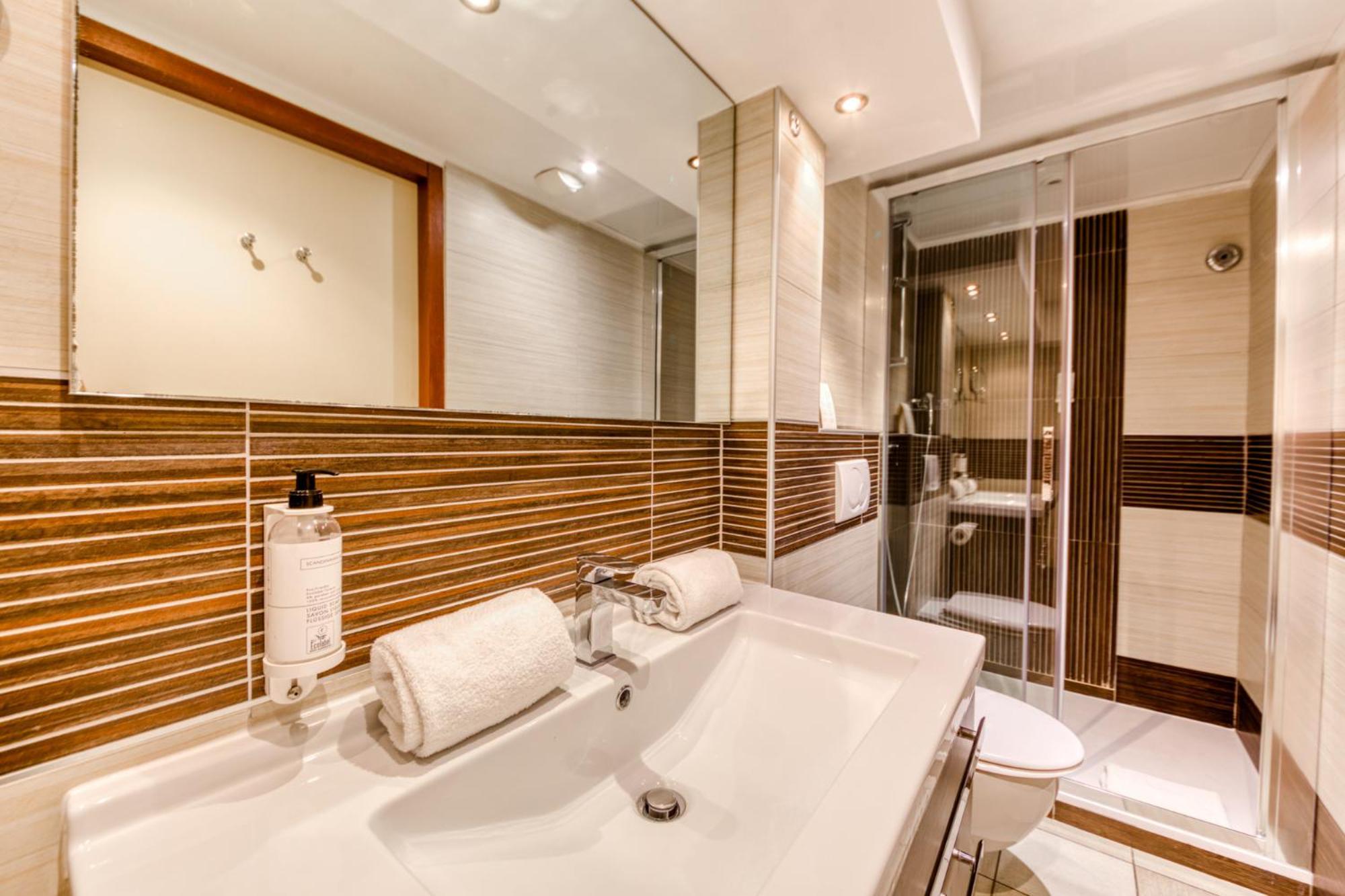 Hotel Villa D'Elsa Juan-les-Pins Dış mekan fotoğraf
