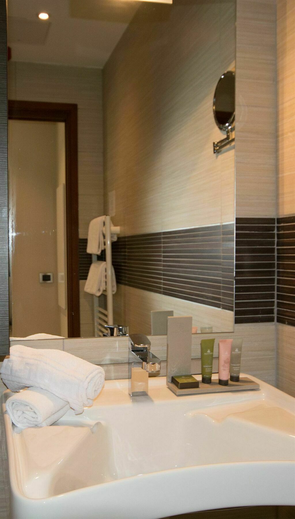 Hotel Villa D'Elsa Juan-les-Pins Dış mekan fotoğraf
