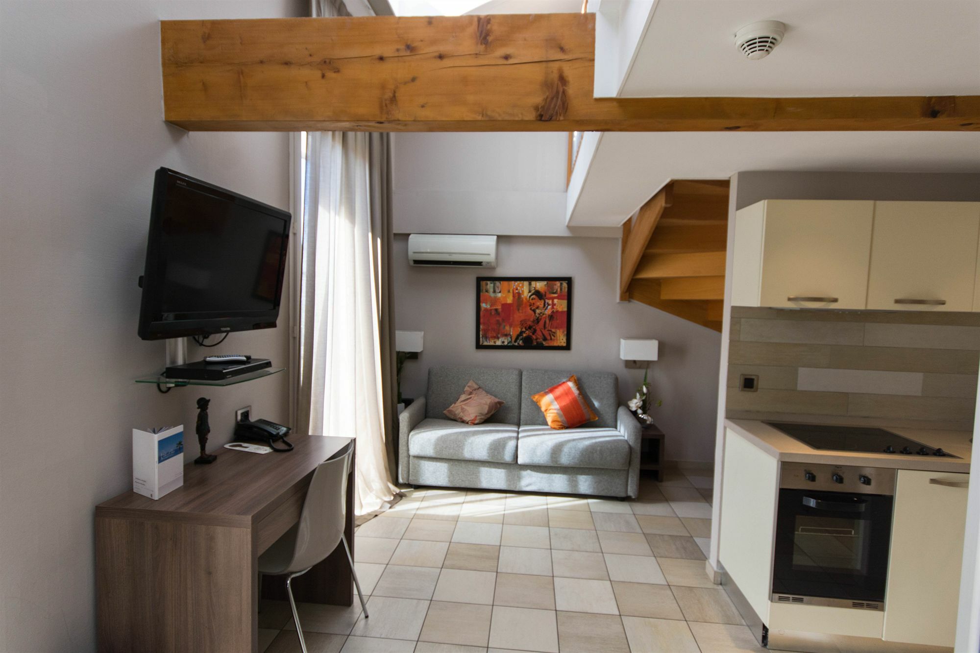 Hotel Villa D'Elsa Juan-les-Pins Dış mekan fotoğraf
