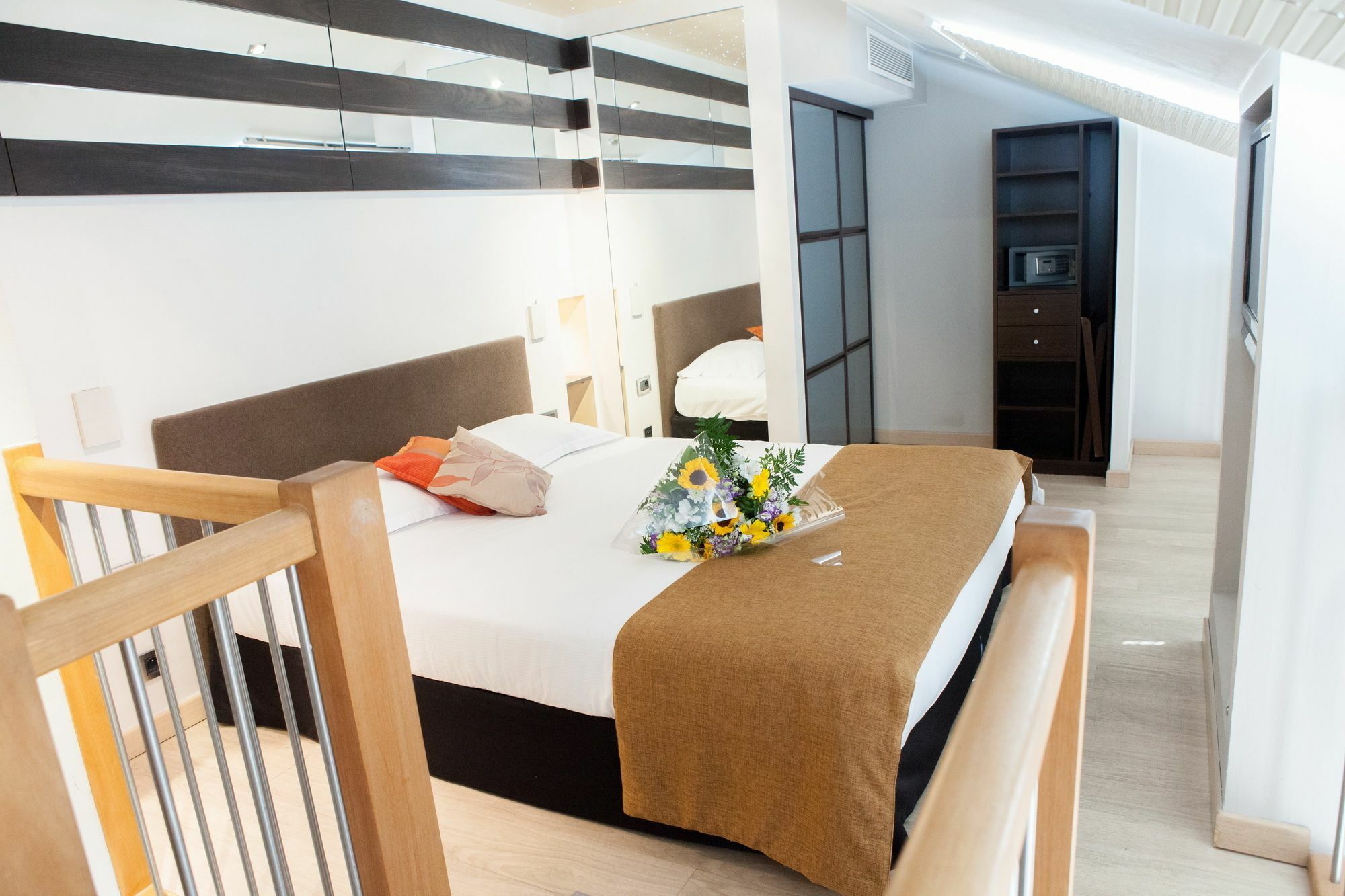 Hotel Villa D'Elsa Juan-les-Pins Dış mekan fotoğraf